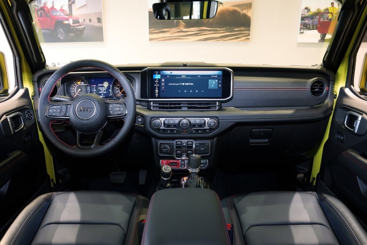 본문 이미지 - 지프 더 뉴 랭글러(스텔란티스 제공)