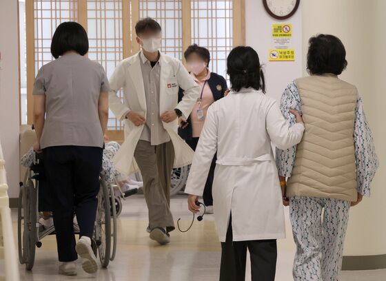 "치매 고령자 400만명 시대…보험사, 정책 보완 역할 나서야 해"