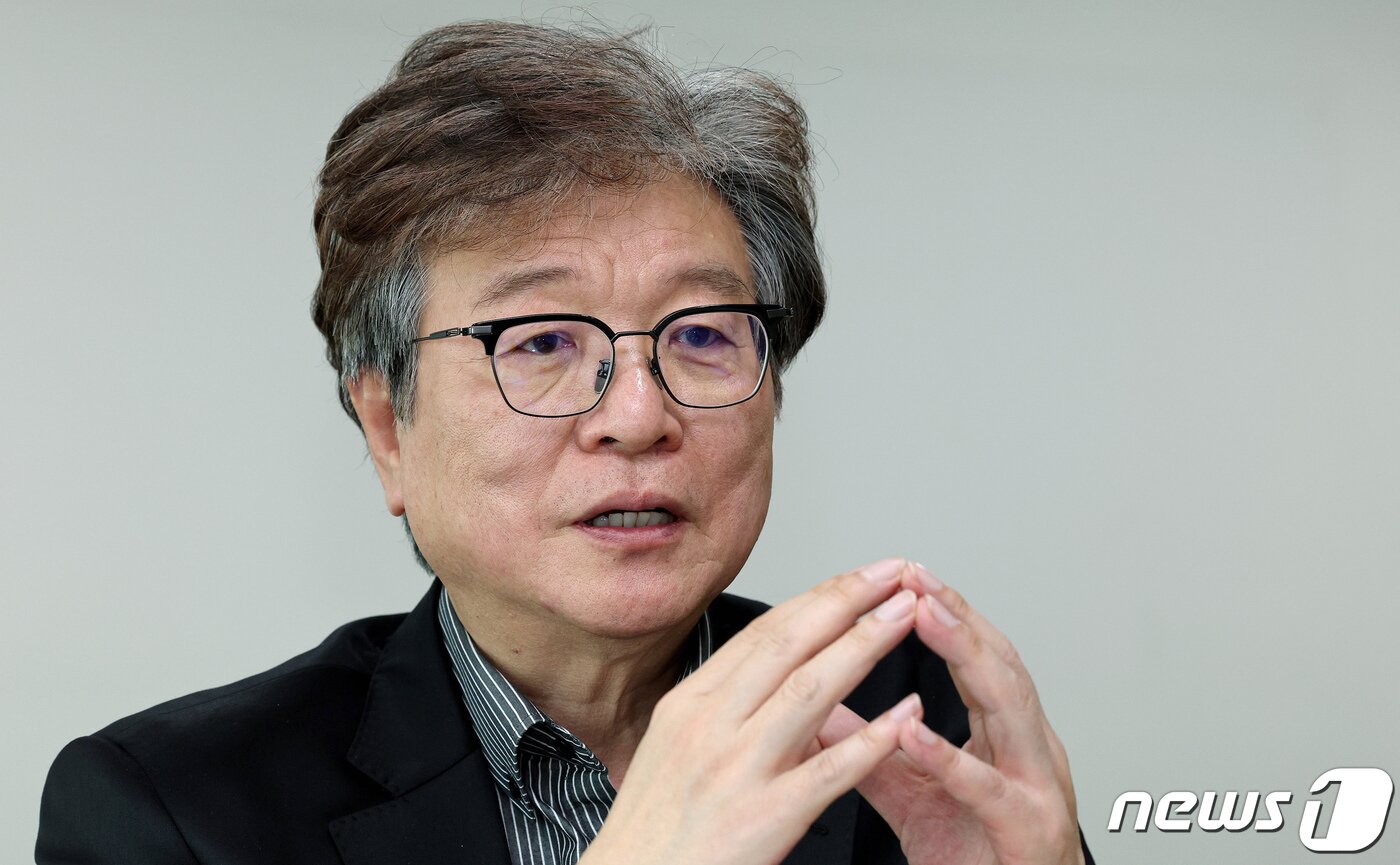 본문 이미지 - 이경돈 서울디자인재단 대표가 4일 서울 종로구 서울디자인재단에서 뉴스1과 인터뷰하고 있다. ⓒ News1 장수영 기자