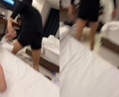 본문 이미지 - 가해자의 폭행 장면. (온라인 커뮤니티 '보배드림' 갈무리) /뉴스1