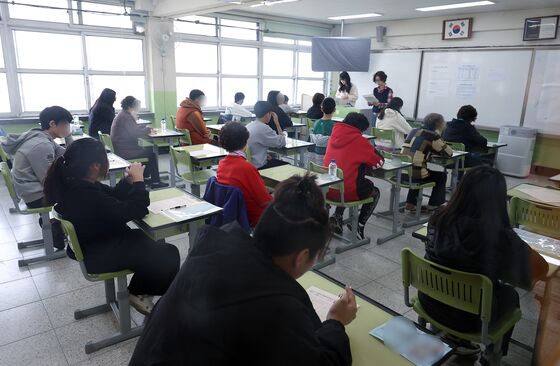 수도권 고졸 검정고시 지원, 최근 4년간 최다…대입 개편 영향
