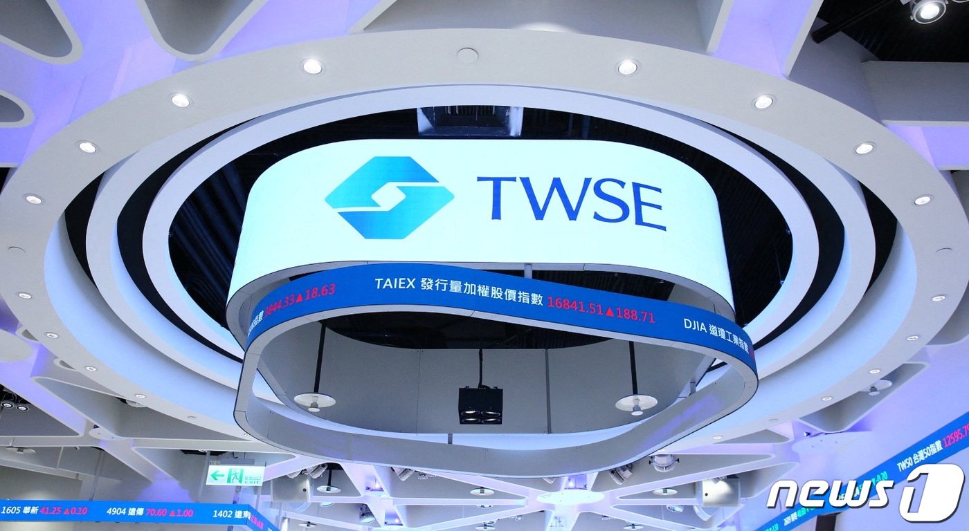 본문 이미지 - 대만증권거래소. TWSE는 Taiwan security exchange의 준말이다. ⓒ 로이터=뉴스1 ⓒ News1 박형기 기자