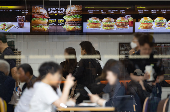 버거킹·맥도날드 버거값 인상…롯데리아·맘스터치·KFC는?(종합)