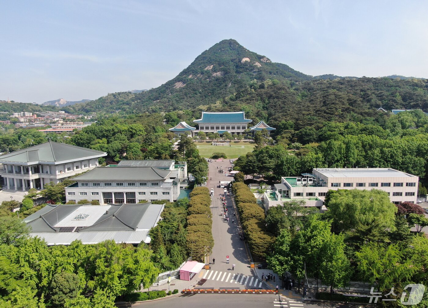 본문 이미지 - 서울 종로구 청와대 내 본관의 모습. /뉴스1 ⓒ News1 김진환 기자