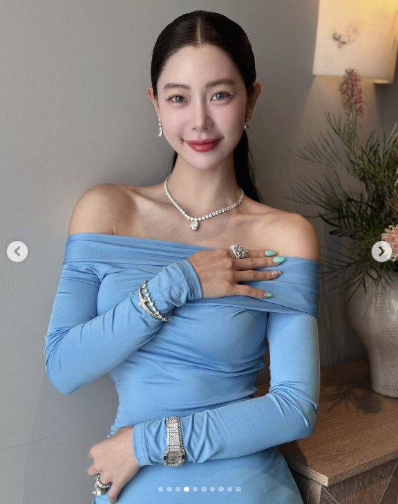 본문 이미지 - 클라라 인스타그램 캡처