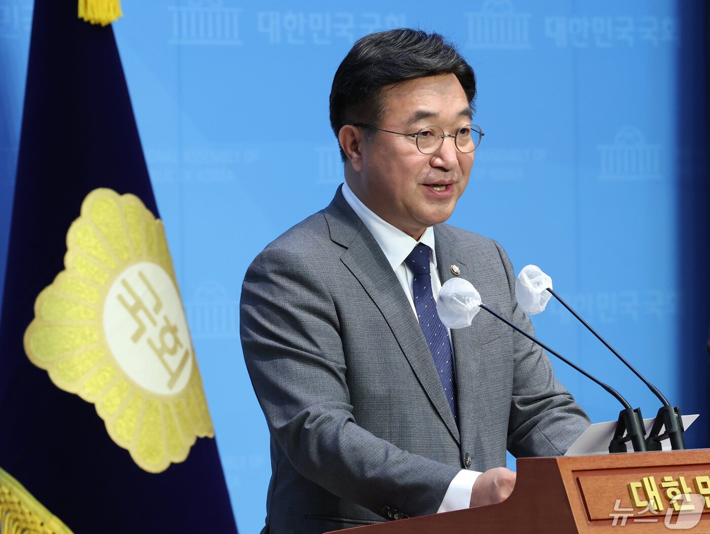 본문 이미지 - 윤호중 더불어민주당 의원. 2024.5.13/뉴스1 ⓒ News1 송원영 기자