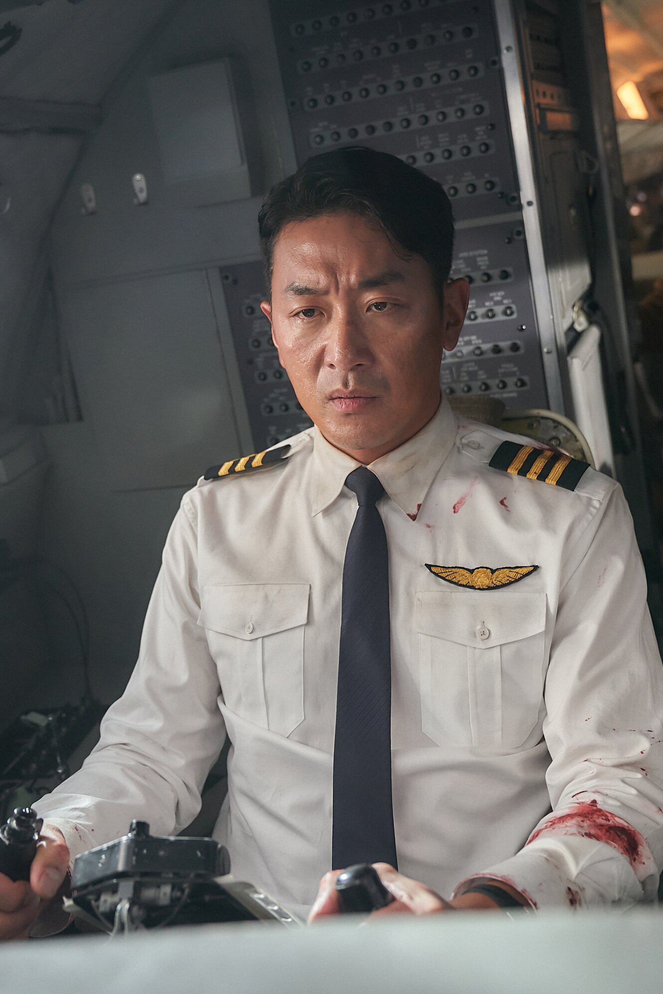 본문 이미지 - 하정우/'하이재킹' 스틸 컷