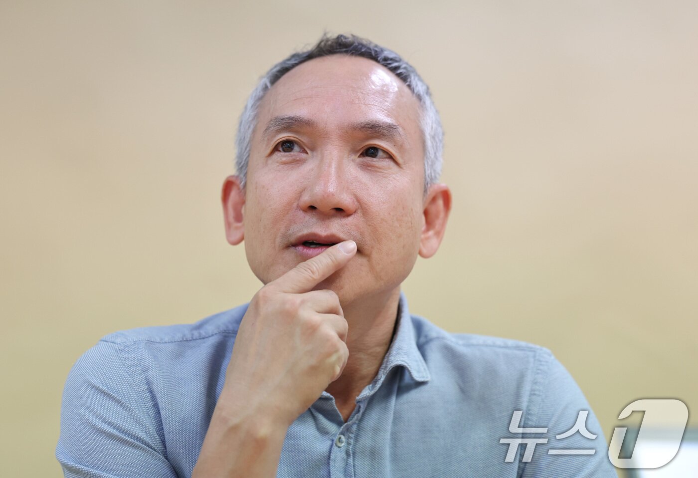 본문 이미지 - 김정우 쿼드벤처스 대표가 16일 오후 서울 종로구 뉴스1 본사에서 인터뷰를 하고 있다. 2024.5.16/뉴스1 ⓒ News1 박지혜 기자