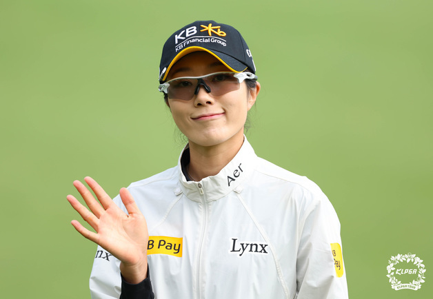 '철녀' 안송이, KLPGA 역대 최초 '400개 대회 출전' 대업