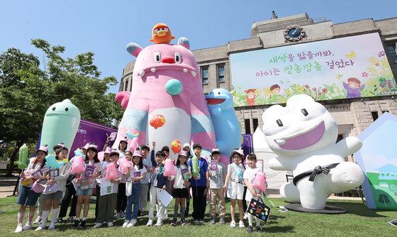 일본서 270만뷰 터진 '서울 모자'…외국인도 반한 서울굿즈