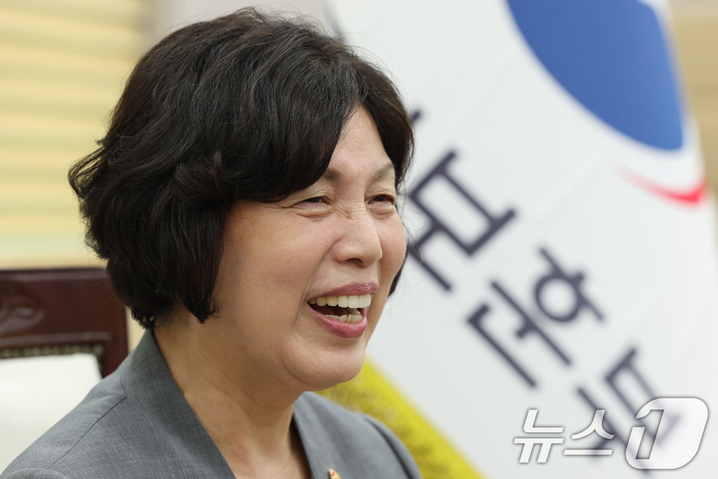 본문 이미지 - 강정애 국가보훈부 장관이 20일 서울 용산구 서울지방보훈청에서 뉴스1과 인터뷰를 하고 있다. 2024.5.20/뉴스1 ⓒ News1 신웅수 기자