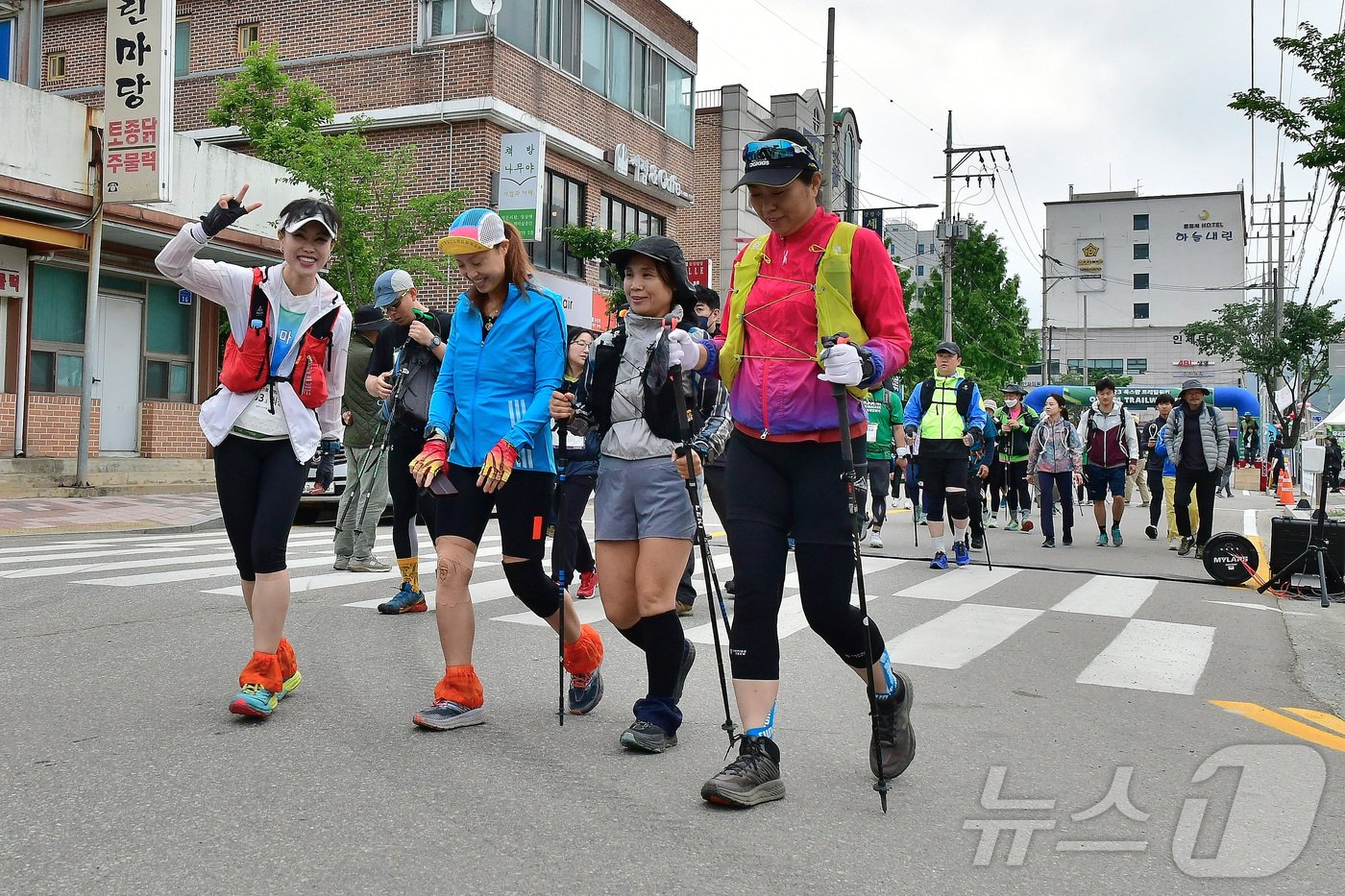 지난해 열린 옥스팜 트레일워커 자료사진.&#40;인제군 제공&#41;/뉴스1