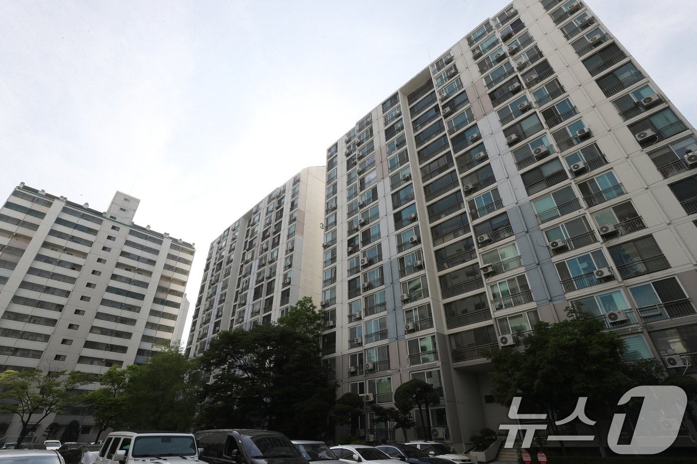 본문 이미지 - 경기 성남시 분당구에 아파트들이 밀집해 있다. 2024.5.22/뉴스1 ⓒ News1 김영운 기자