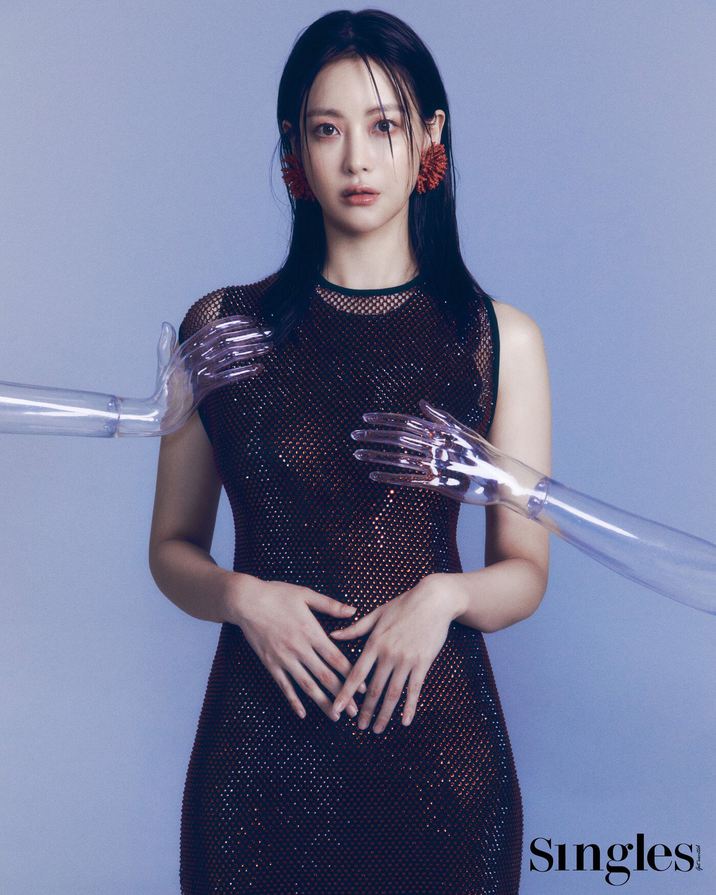 본문 이미지 - 배우 오연서 / 싱글즈