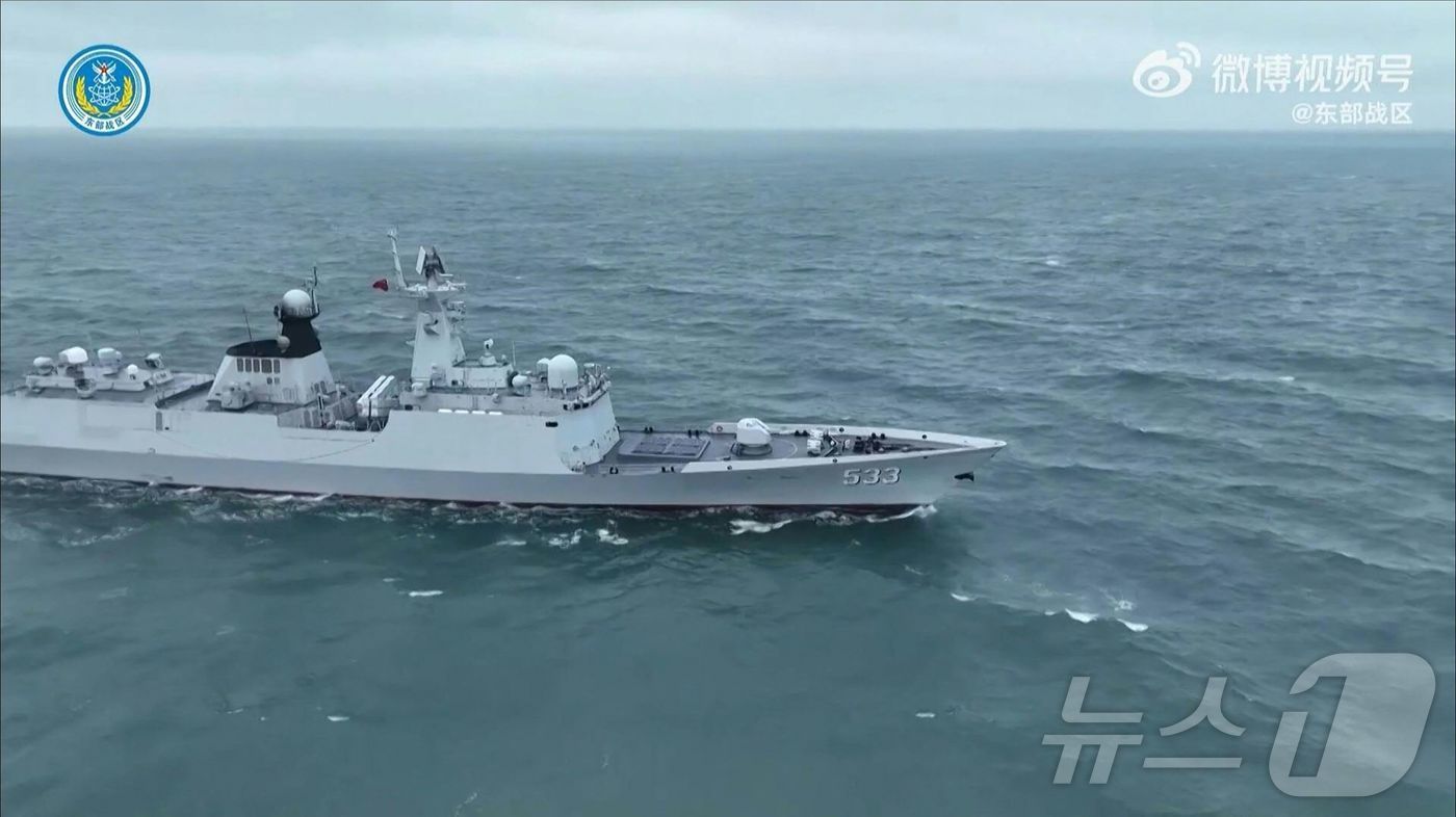 본문 이미지 - 23일(현지시간) 라이칭더 대만 총통 취임 사흘 만에 중국 해군이 대만을 사실상 포위하는 대규모 군사 훈련을 실시하고 있다. 2024.05.24 ⓒ AFP=뉴스1 ⓒ News1 우동명 기자