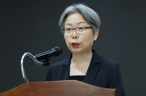 교수들 "의대증원? 교육 가능성 따져봐야…추계 원자료 내놔야"