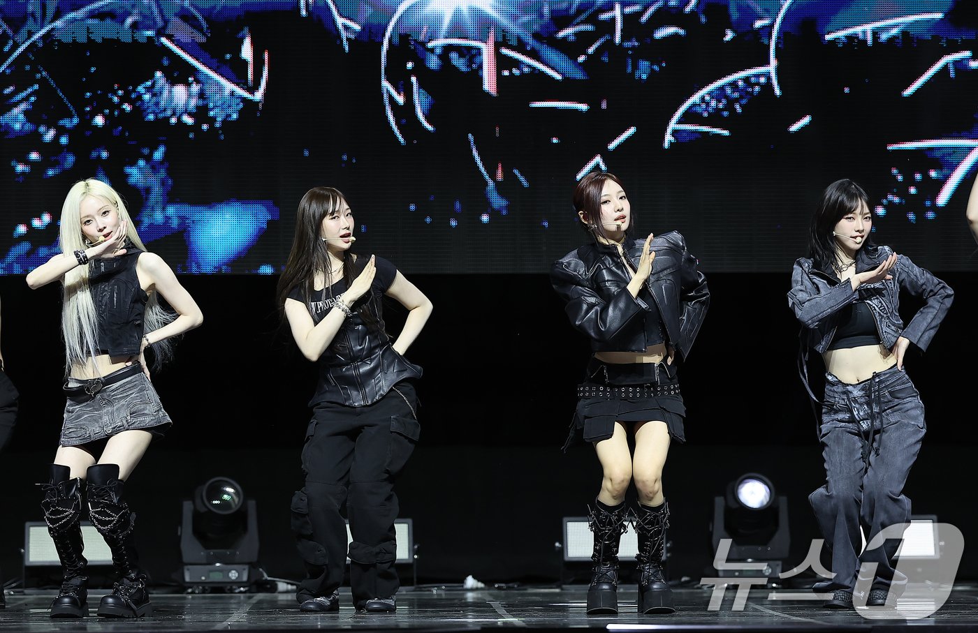 본문 이미지 - SM 걸그룹 에스파 2024.5.27/뉴스1 ⓒ News1 김진환 기자