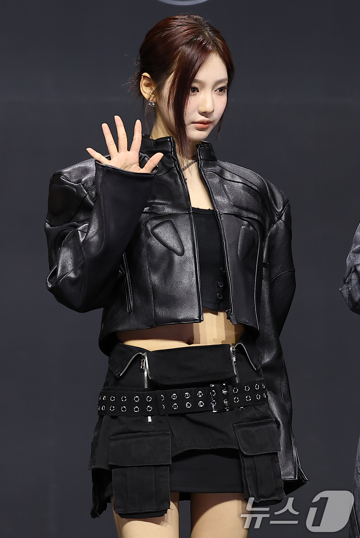 (서울=뉴스1) 김진환 기자 = 걸그룹 에스파의 닝닝이 27일 오후 서울 용산구 한남동 블루스퀘어 마스터카드홀에서 열린 첫 정규 앨범 ‘Armageddon’(아마겟돈) 발매 기념 …