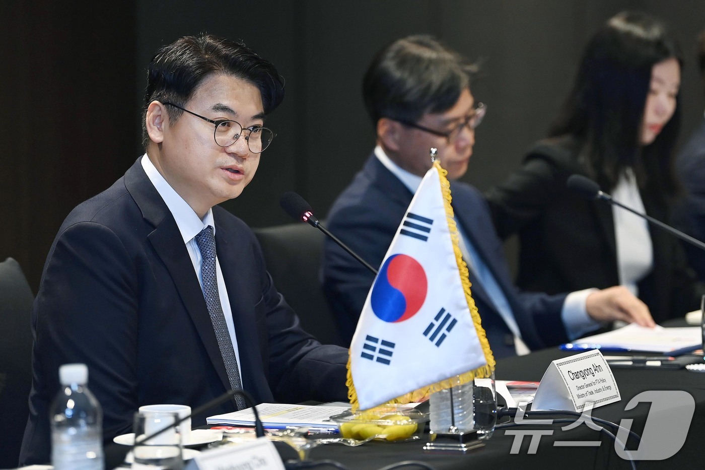 (서울=뉴스1) = 안창용 산업통상자원부 자유무역협정정책관이 28일 오전 서울 종로구 JW메리어트 동대문호텔에서 열린 '제6차 한-뉴질랜드 FTA 공동위원회'에서 인사말을 하고 있 …