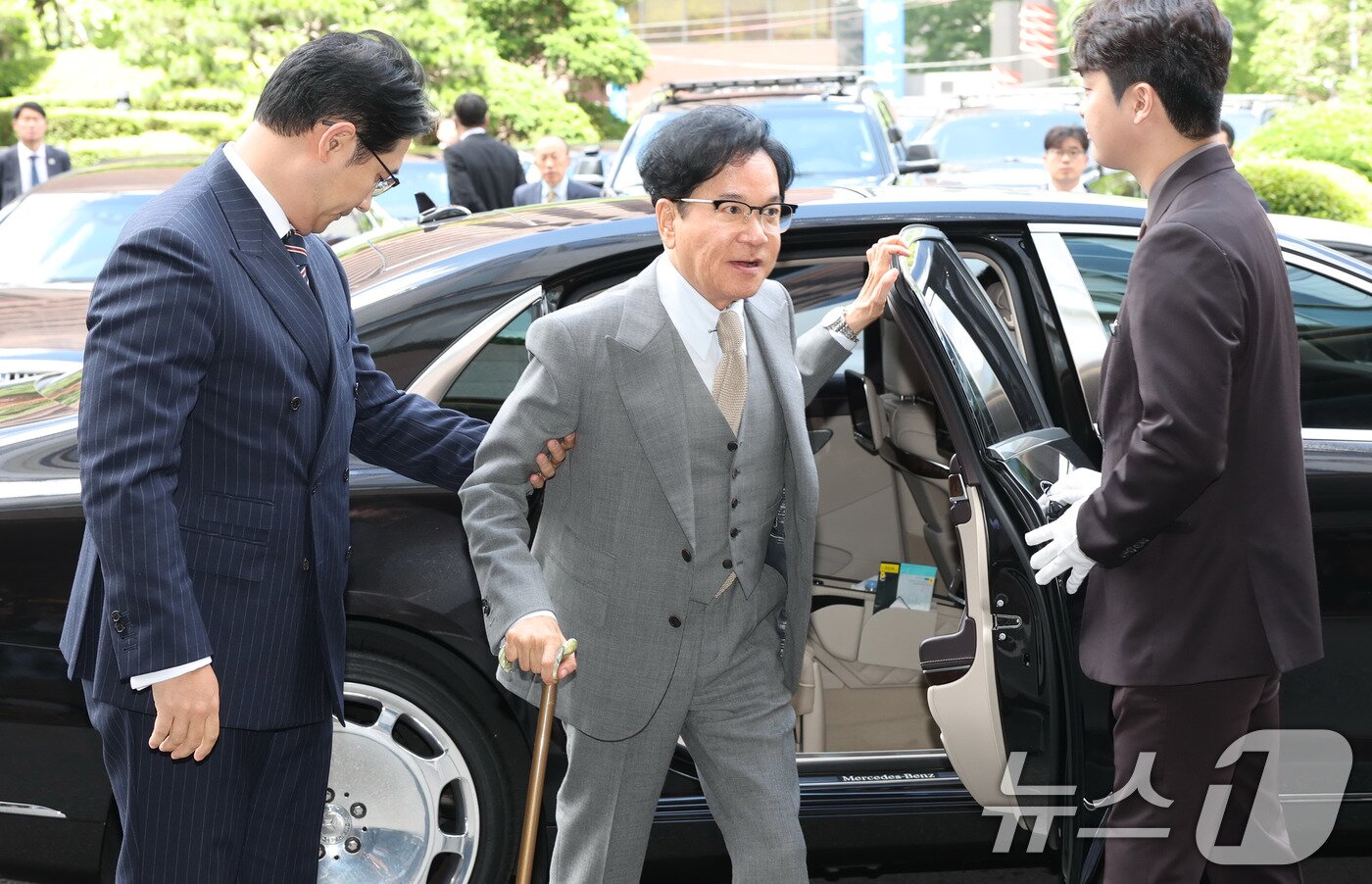 본문 이미지 - 이재현 CJ그룹 회장이 28일 오후 서울 한 호텔에서 열린 빈 자이드 알 나하얀 아랍에미리트&#40;UAE&#41; 대통령과의 간담회에 참석하고 있다. &#40;공동취재&#41; 2024.5.28/뉴스1 ⓒ News1 김민지 기자