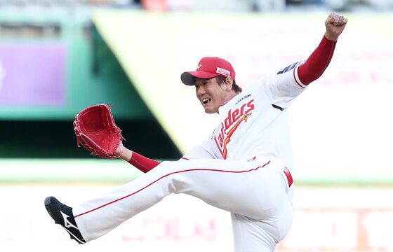 김광현, 3차례 다년 계약에 총 257억원…최정·양의지 이은 3위