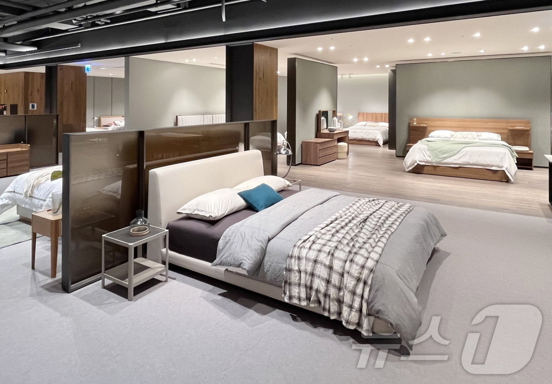 본문 이미지 - 에이스스퀘어 대전서구점 매장(에이스침대 제공)