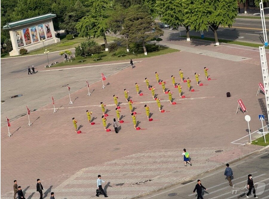 고려투어스가 공개한 평양 주민들의 일상. &#40;고려투어스 갈무리&#41;