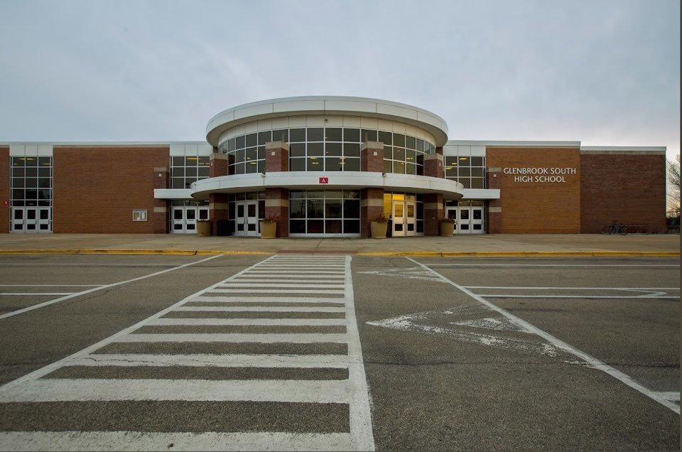 본문 이미지 - 글렌브룩 사우스 고등학교. /사진=구글 맵 2024.05.28/