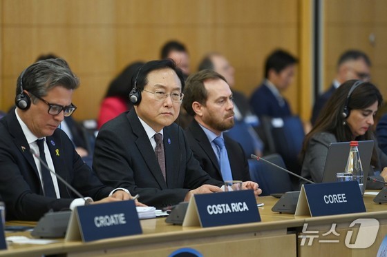 OECD 각료이사회 세션 참석한 정인교 통상본부장