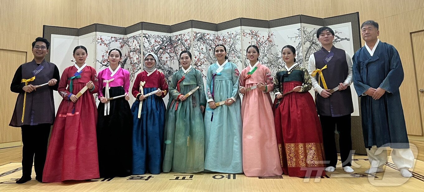 본문 이미지 - 전남대 외국인 판소리 발표회 모습 ⓒ News1