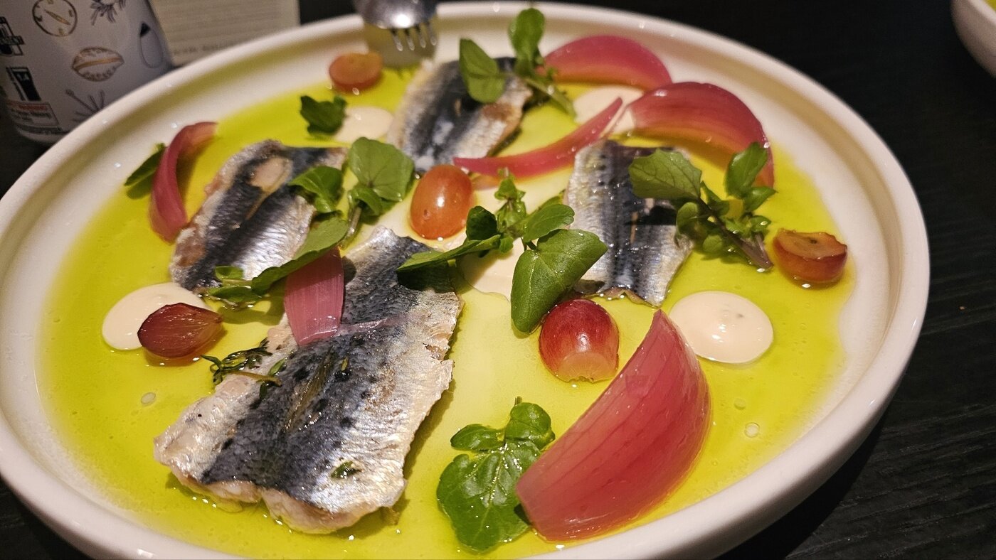 본문 이미지 - 호주 깁스랜드 현지 식재료를 활용한 요리.  /사진 = 장도민 기자