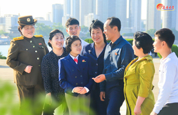 북한, 사회주의 미덕 부각…