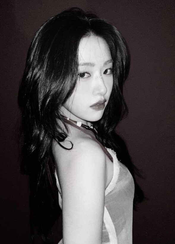 본문 이미지 - 안유진