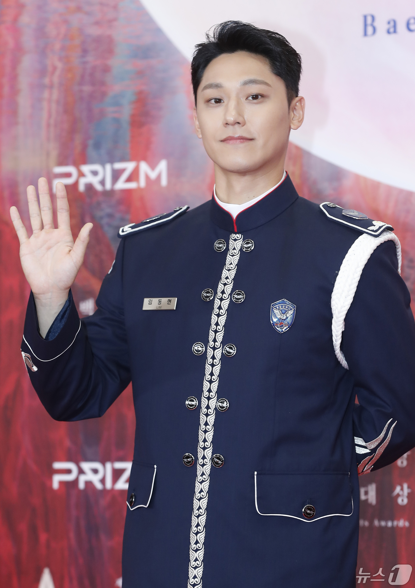 (서울=뉴스1) 권현진 기자 = 배우 이도현이 7일 오후 서울 강남구 코엑스에서 열린 '60회 백상예술대상' 레드카펫 행사에서 포즈를 취하고 있다. 2024.5.7/뉴스1