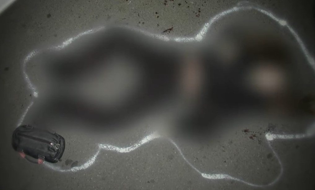 본문 이미지 -  2004년 3월 24일 오전 2시께 대구 수성구의 한 길거리에서 귀가 중이던 30대 주부 이 모 씨가 괴한의 흉기에 찔려 살해당했다. (SBS '그것이 알고 싶다' 갈무리)