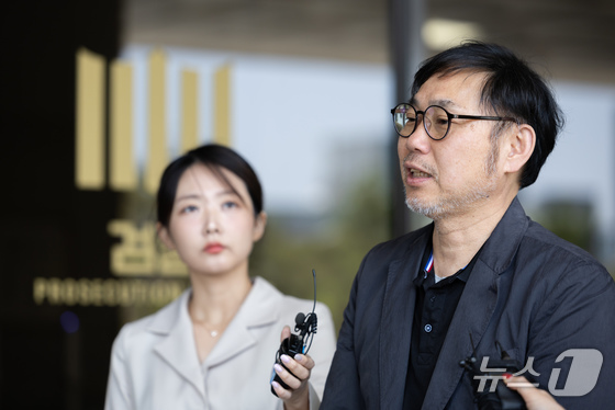 김건희 여사 명품백 수수 의혹 관련 고발인 조사 출석하는 김순환 사무총장