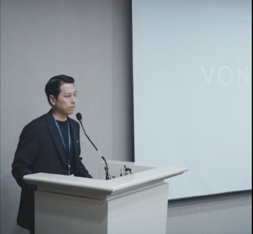 본문 이미지 - 신민 모비에이션 대표가 10일 도심항공교통 서비스에 대해 설명하고 있다.(모비에이션 제공)