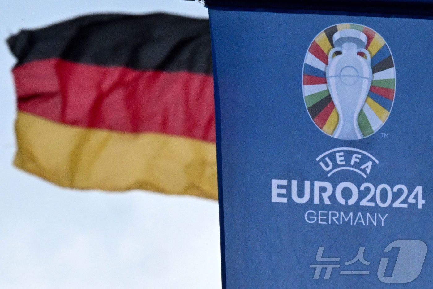 본문 이미지 - 유로 2024 로고 ⓒ AFP=뉴스1