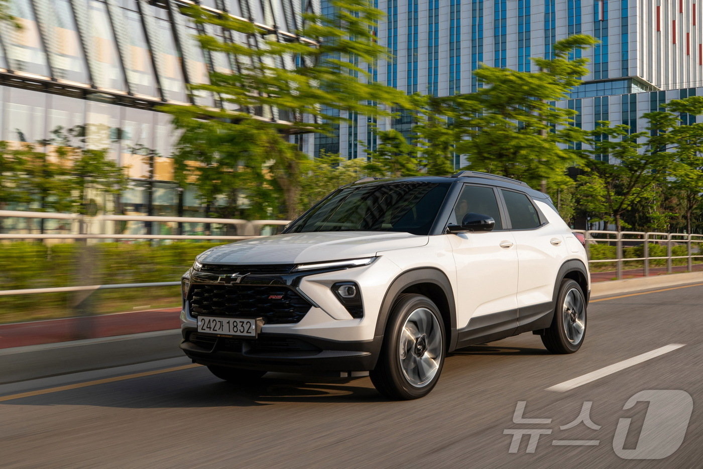 본문 이미지 - 2025년형 더 뉴 트레일블레이저 