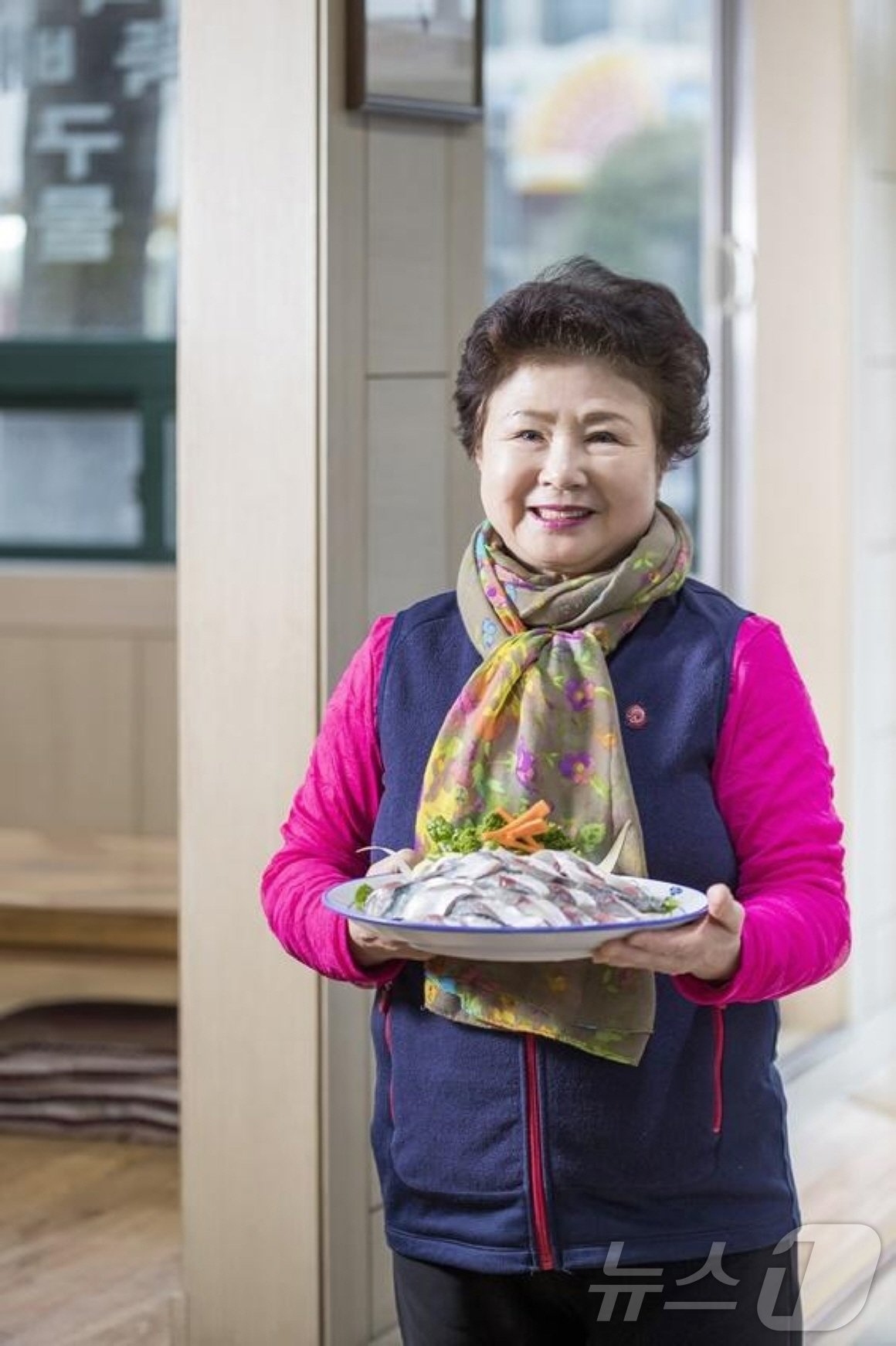 본문 이미지 -  산지물 식당을 운영하는 이경아씨(제주여행 포털 사이트 비짓제주)/뉴스1