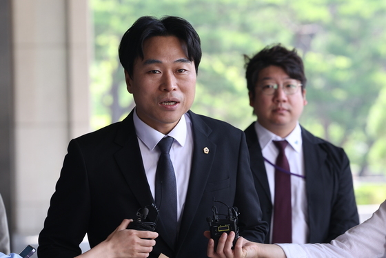 경찰, '이혜훈 폭언·보좌진 상호 감시' 고발인 조사