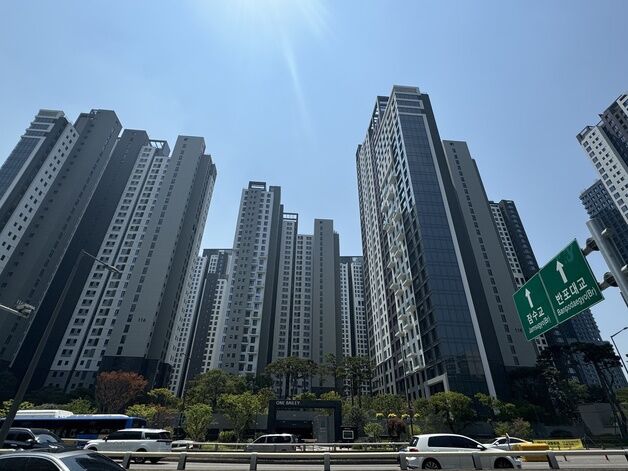 부산 사람이 원베일리 106억에 샀다…여전한 똘똘한 한 채 심리