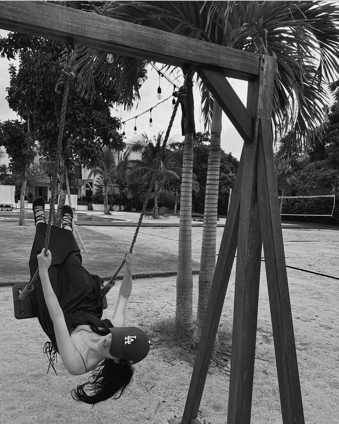 본문 이미지 - 나나 SNS