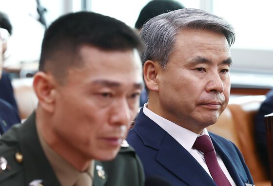 순직해병특검, '尹 격노 수사' 이종섭 사용 비화폰 확보