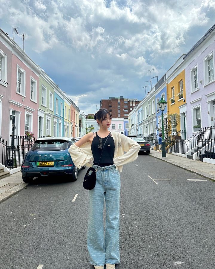 본문 이미지 - 아이브 장원영 SNS