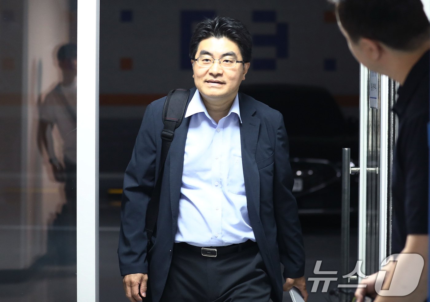 본문 이미지 - 대한의사협회(의협) 산하 범의료계 특별위원회인 '올바른 의료를 위한 특별위원회'(올특위) 첫 회의가 열린 22일 서울 용산구 의협회관에 방재승 위원(서울의대·서울대병원 교수협의회 비상대책위원회 투쟁위원장)이 참석하고 있다. (공동취재) 2024.6.22/뉴스1 ⓒ News1 유승관 기자