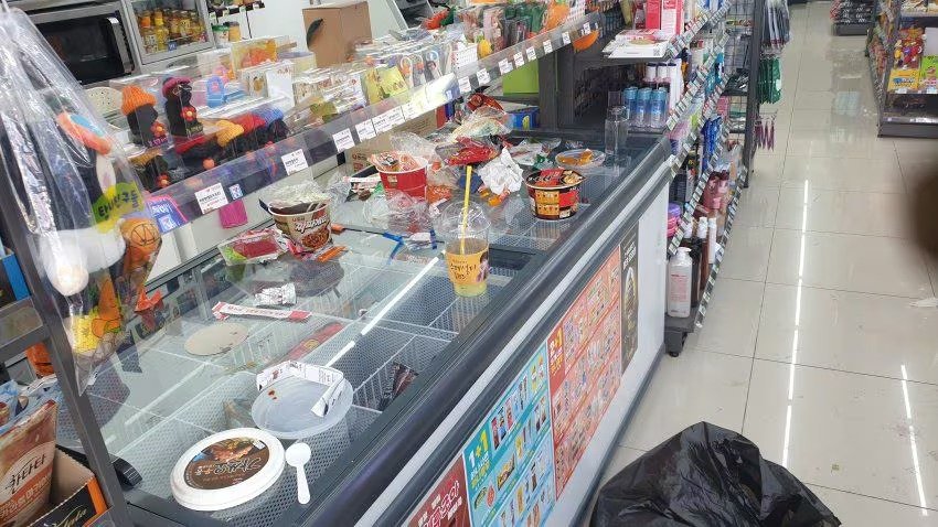 본문 이미지 - (온라인 커뮤니티)