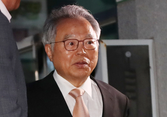 '부산판 블랙리스트' 당사자 손배소 승소…오거돈 측 8억 배상