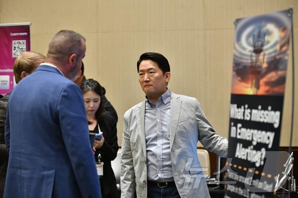 본문 이미지 - 이달 12일부터 14일까지 미국 워싱턴DC에서 열린 '2024 ATSC 차세대 방송 콘퍼런스'에 참가한 이인구 이큐포올 대표(이큐포올 제공)