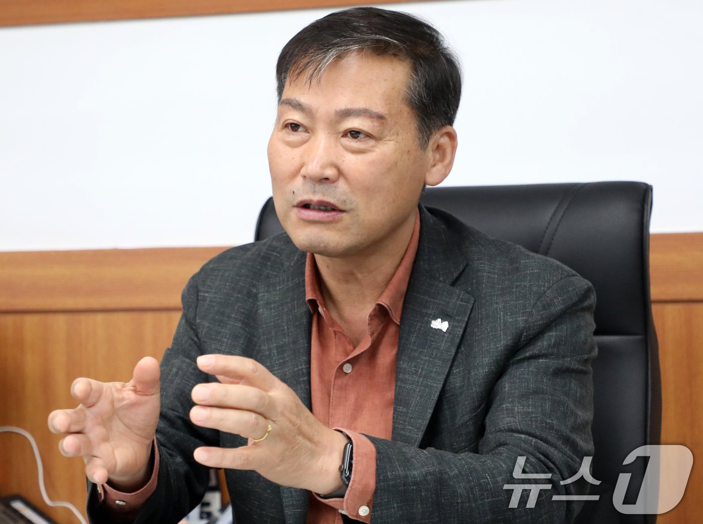 본문 이미지 - 전춘성 진안군수 ⓒ News1 유경석 기자